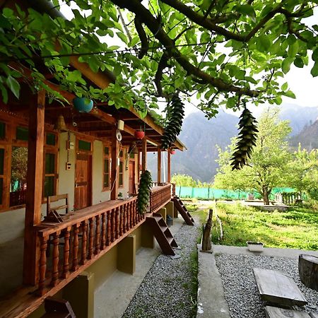 Himalayan Mud Resort Касол Екстериор снимка